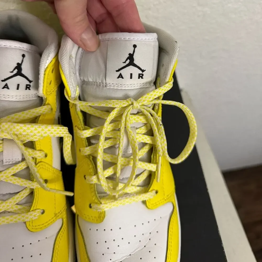 Nike Jordan Air Mid SE Dynamic Yellow Floral Sneakers Youth 5.5/ Women’s 7
